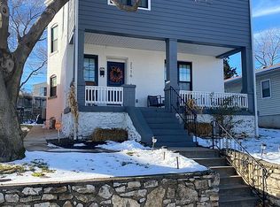 2116 Summit St, Kansas City, MO 64108