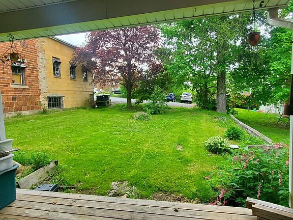 4th image of 66 Pickering St