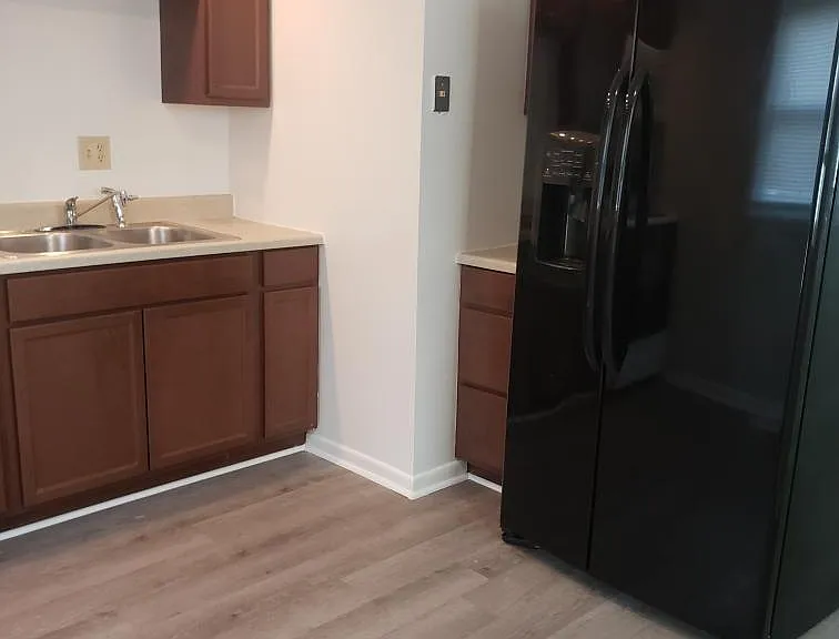 105 Jefferson St #101 — Photo 4