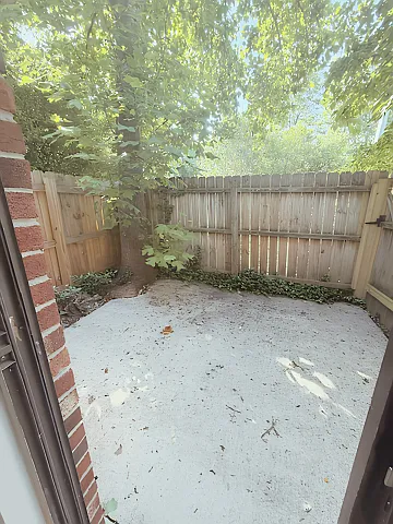 105 Briarview Cir — Photo 5