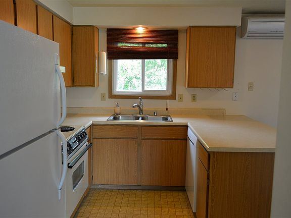 3rd image of 10823 E Nora Ave