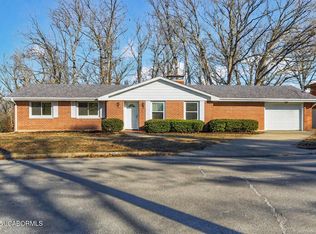 1031 Carol St, Jefferson City, MO 65101