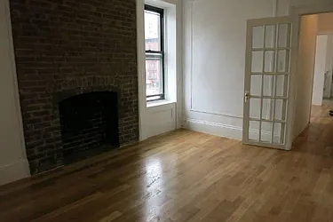 Rented by Manhattan Best Realty, Inc.