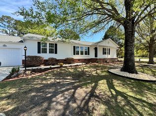 365 Loblolly Trl, Hampstead, NC 28443