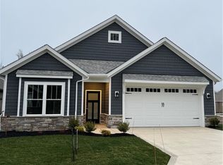 7881 Fox Hunter Ln, Painesville, OH 44077