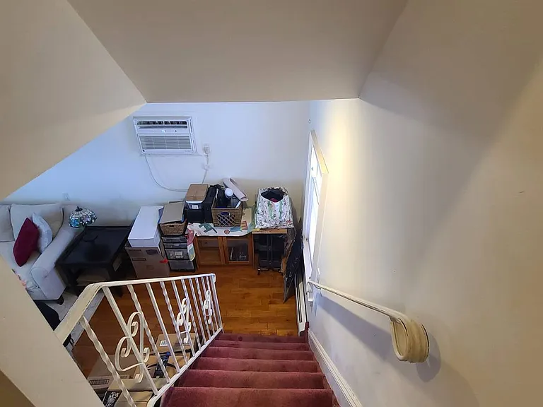 3591 Merrick Rd — Photo 7