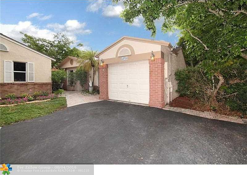 1st image of 13721 Cumberland Pl