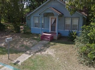 210 7th Ave NE, Ardmore, OK 73401