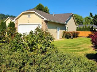 234 Emerald St, Sutherlin, OR 97479