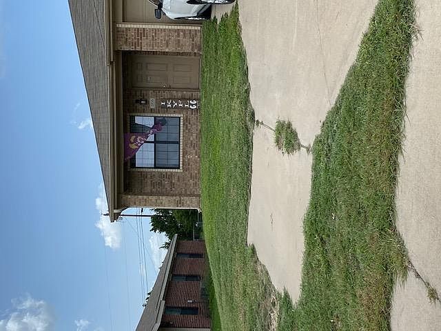2nd image of 2814-2816 Ashley Dr