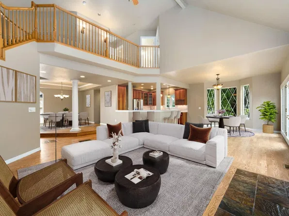 1257 Whitehall Dr, Longmont, CO 80504