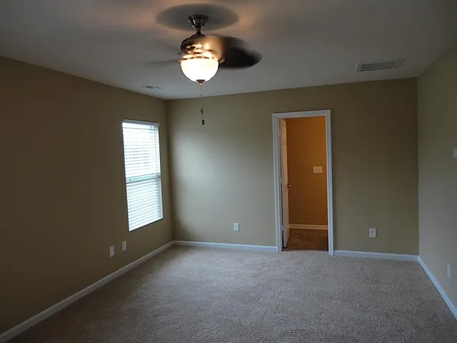 9407 Abney Ct — Photo 10