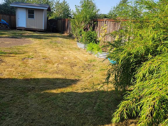 3rd image of 5217 144th Pl NE