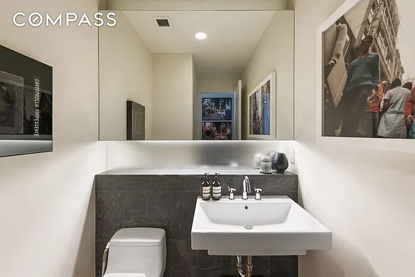 Rented by Nooklyn NYC LLC | media 17