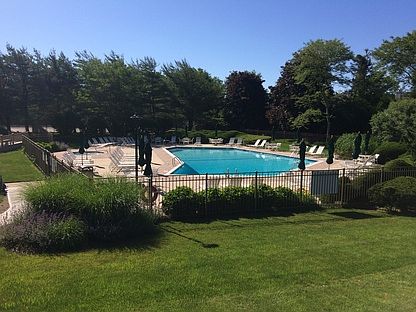 5th image of 50 Hubbard Ln Unit 35