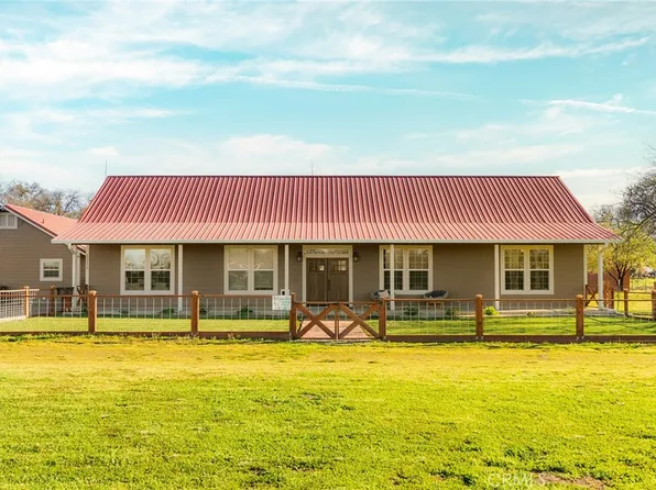 25275 2nd Ave, Los Molinos, CA 96055