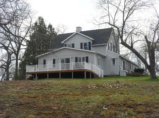 564 N Jackpine Rd, Fountain, MI 49410