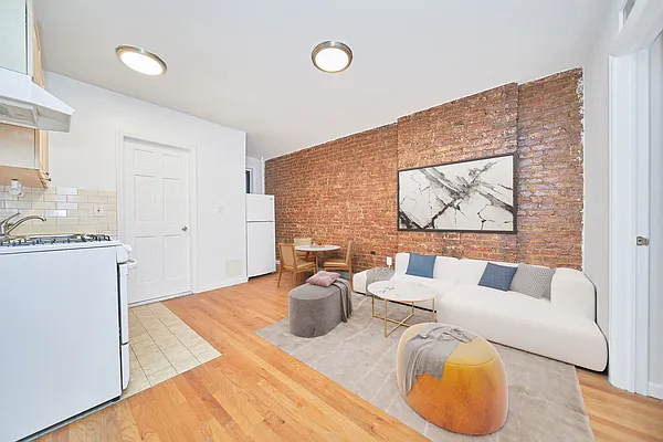 Rented by Living New York | media 8