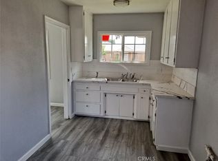 9811 San Carlos Ave, South Gate, CA 90280