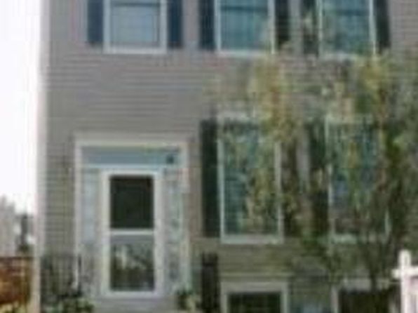 8000 Crabtree Pl
