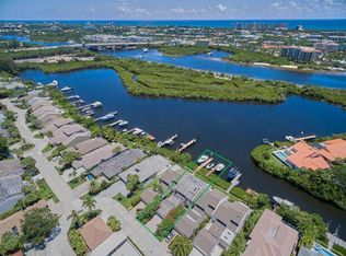 17146 Bay St, Jupiter, FL 33477