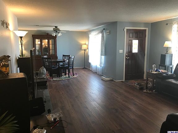 4th image of 17953 Wisteria St