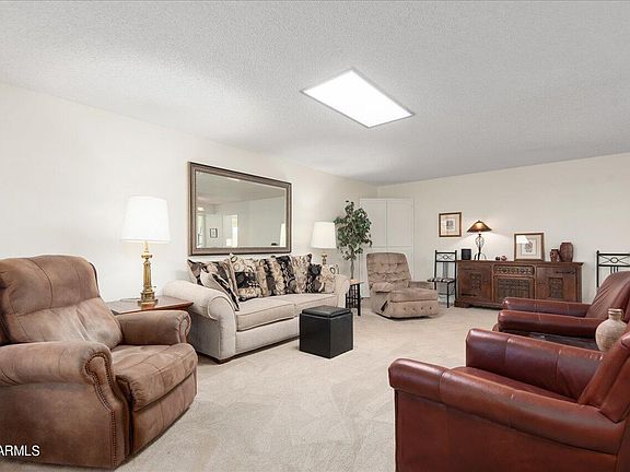 3rd image of 13413 W DESERT GLEN Drive