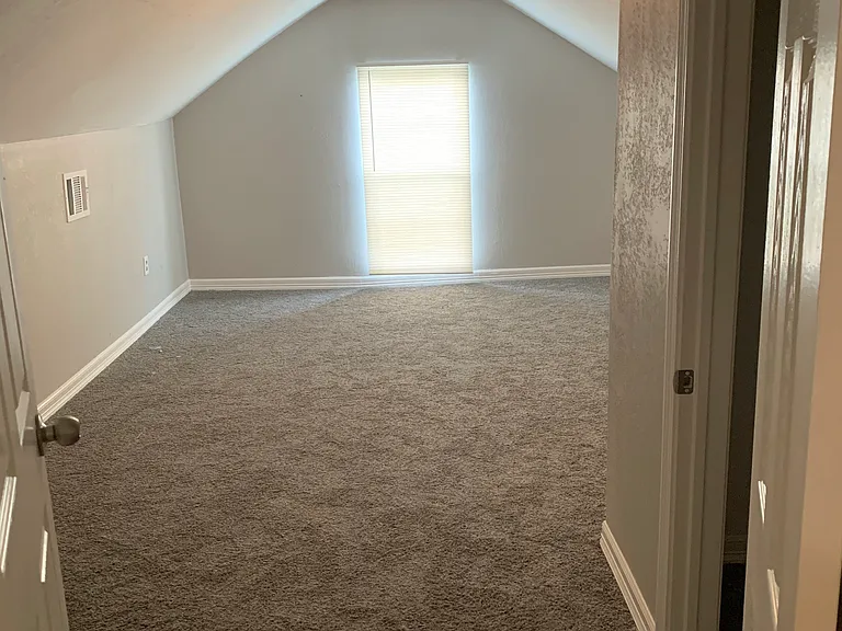 718 N Tinsley St — Photo 14