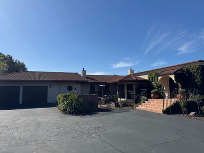 24650 Vereda Corta, Salinas, CA, 93908