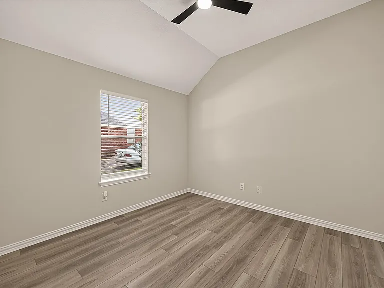 2607 Plantation Hollow Ct — Photo 30