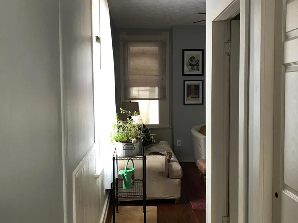 306 E Blenkner St, Columbus, OH 43206