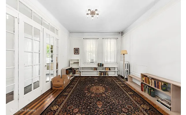 77 Park Terrace West #1