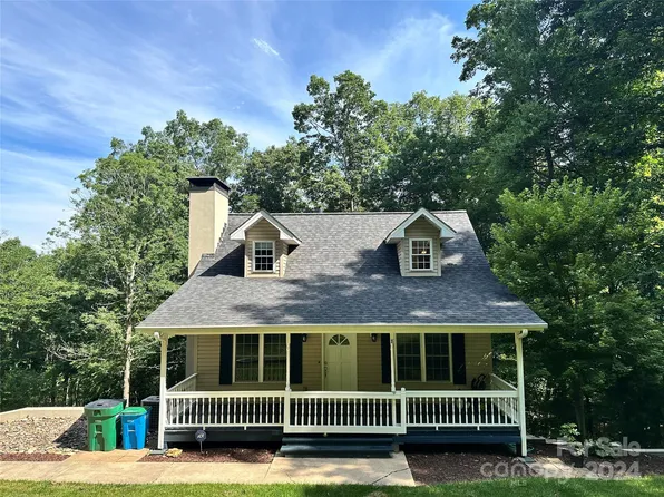 8 Coffey Pl, Asheville, NC 28806