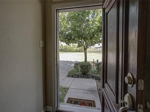 3rd image of 7860 Fox Horn Dr