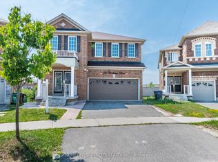 42 W Cookview Dr, Brampton, ON L6R 3T6