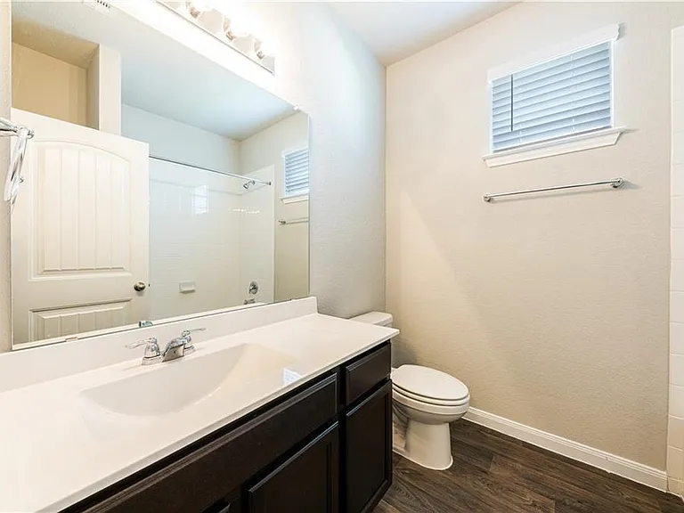 109 Jubilee Dr — Photo 12