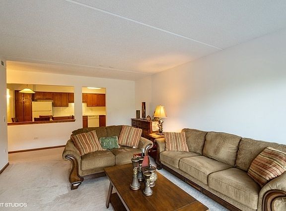 4th image of 6461 W Warner Ave APT 217
