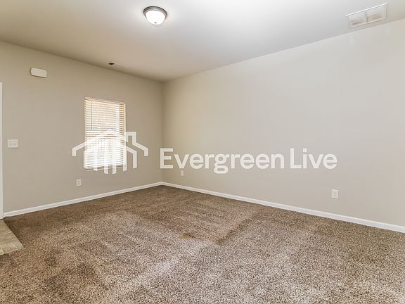 3rd image of 524 Joneus Dr