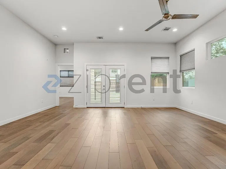 6406 Santos St #A — Photo 12