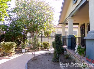 3109 8th Ave, Los Angeles, CA 90018