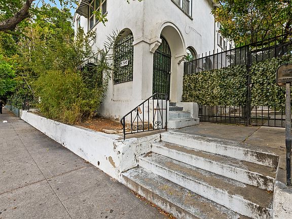 2nd image of 5707 Franklin Ave