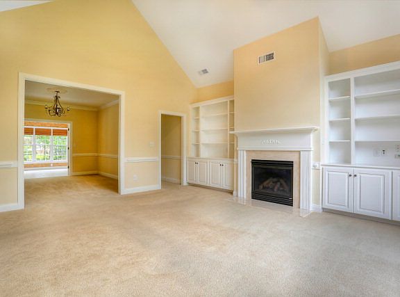 2nd image of 444 Somerset Way