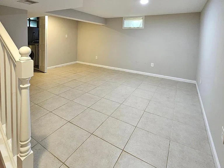2214 Arlington Ter — Photo 24