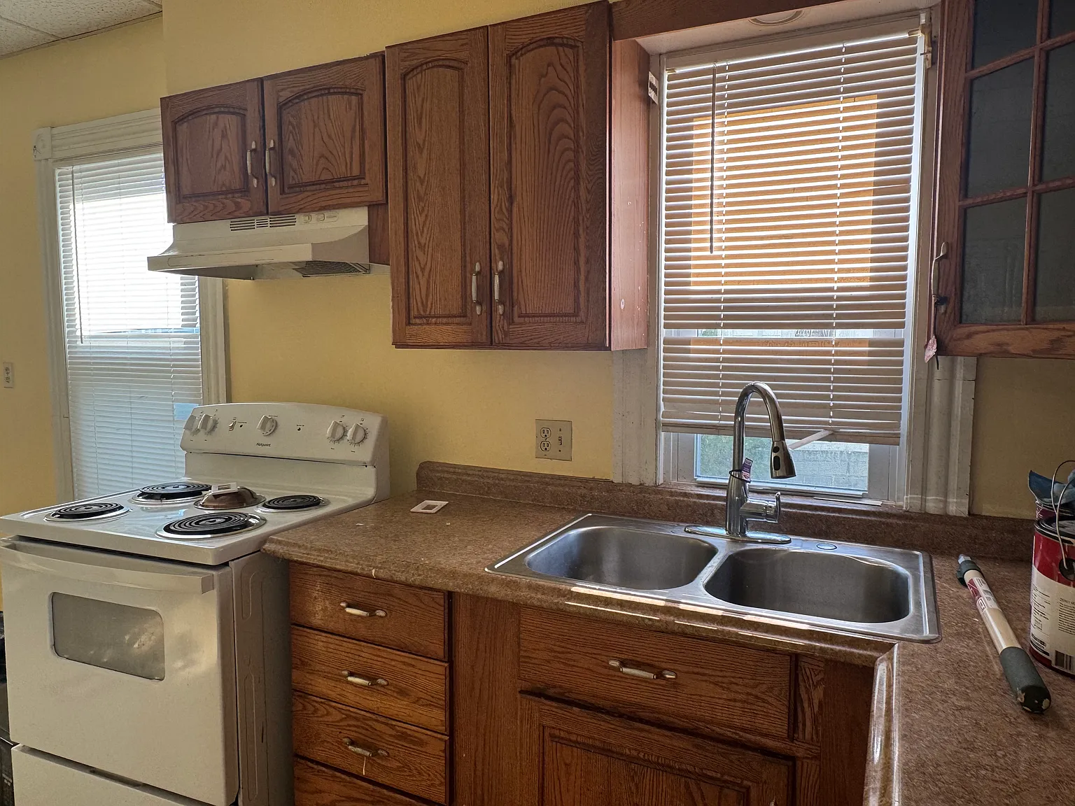 2 bed, $1,600 — Photo 2