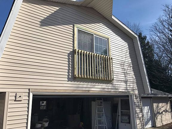 4th image of 6131 167th St