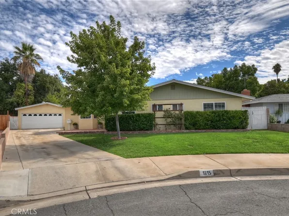 1315 Stillman Ave, Redlands, CA 92374