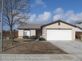 622 Sunset Meadow Ln, Bakersfield, CA 93308