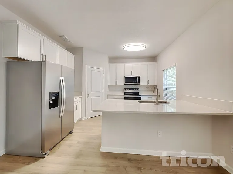 2029 Dutton Island Oaks Way — Photo 5