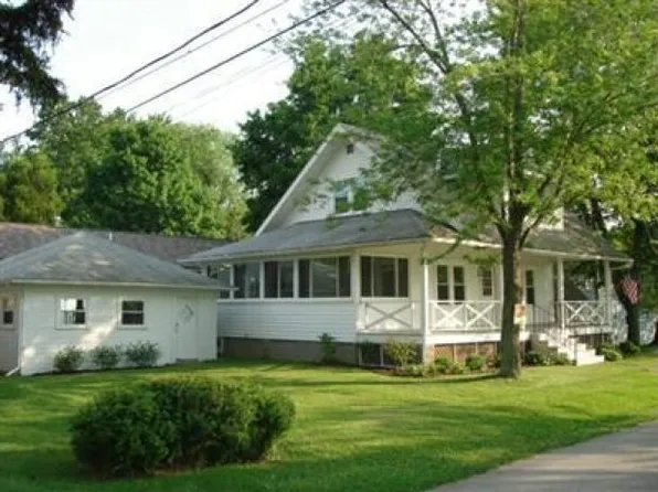 57 Ohio Blvd, Vermilion, OH 44089