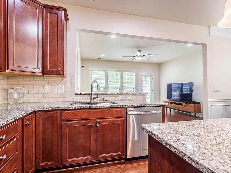 226 Daymire Glen Ln #1 — Photo 33